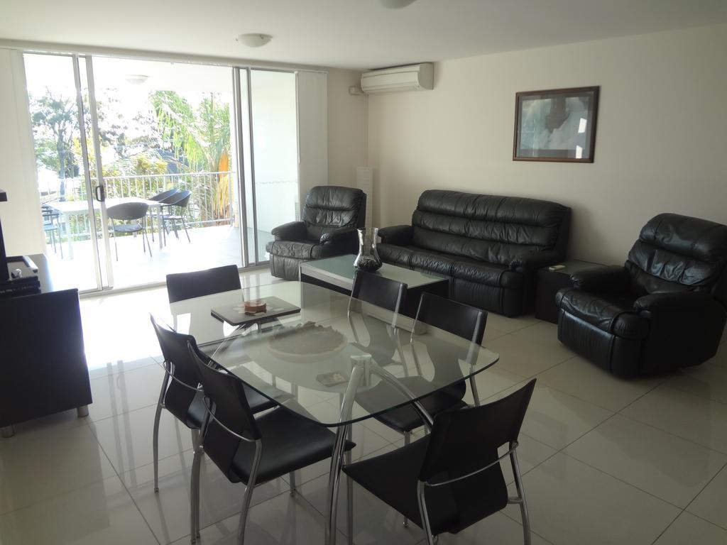 Keith'S Sister, 1 Of The 4 Most Popular Units On Bribie Apartment Bongaree Luaran gambar